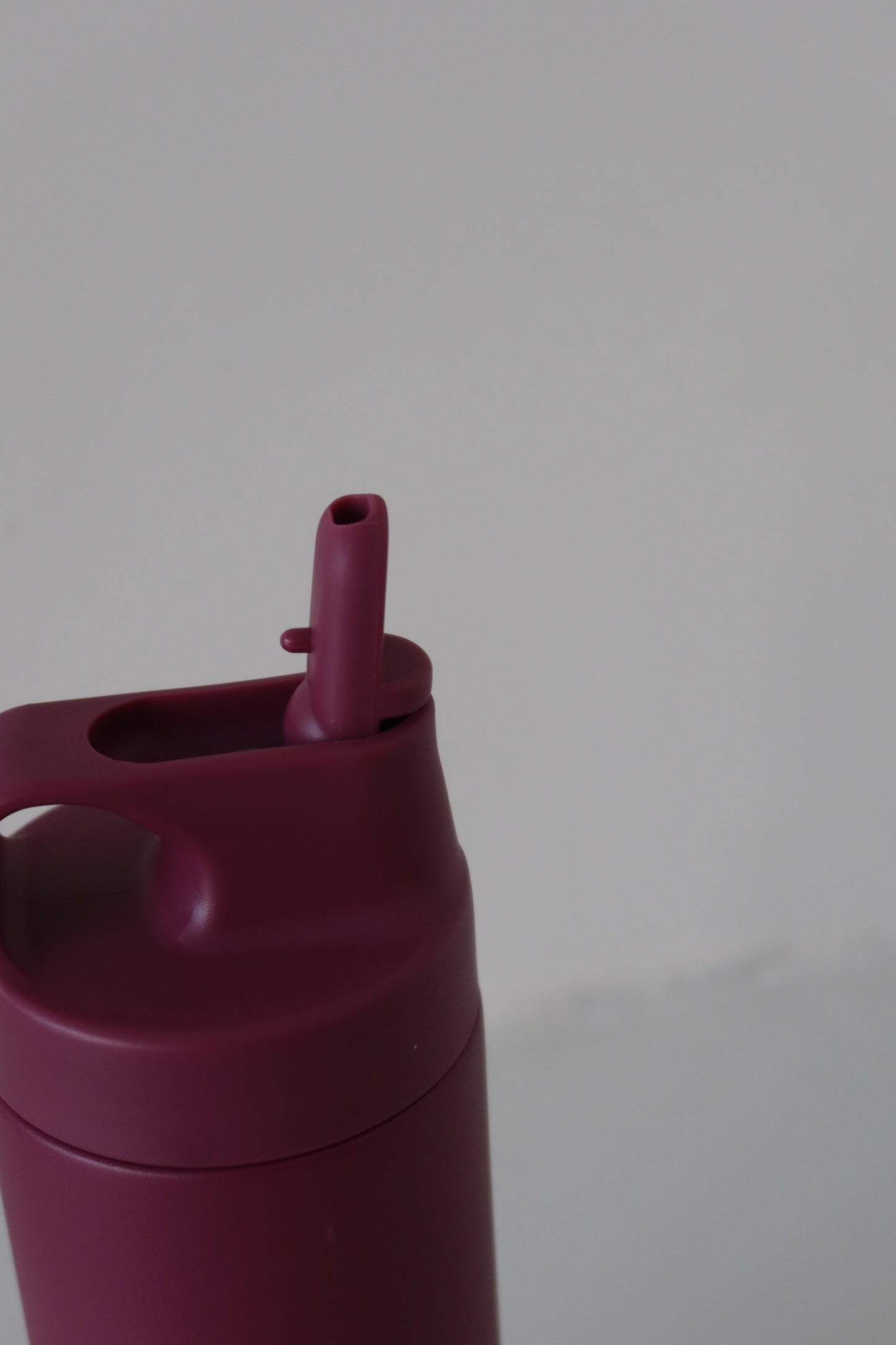 Hidra Bottle (cherry)